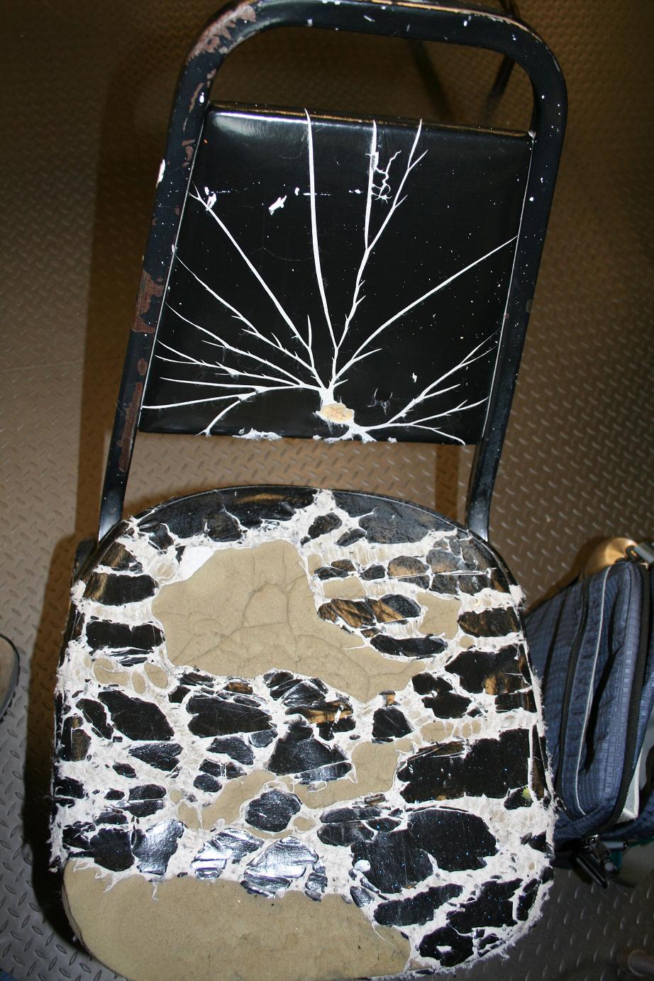 chair.JPG