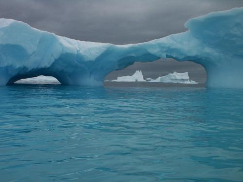 iceberg_arch.jpg